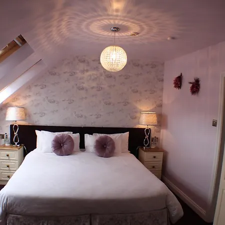 Arches Bed & Breakfast